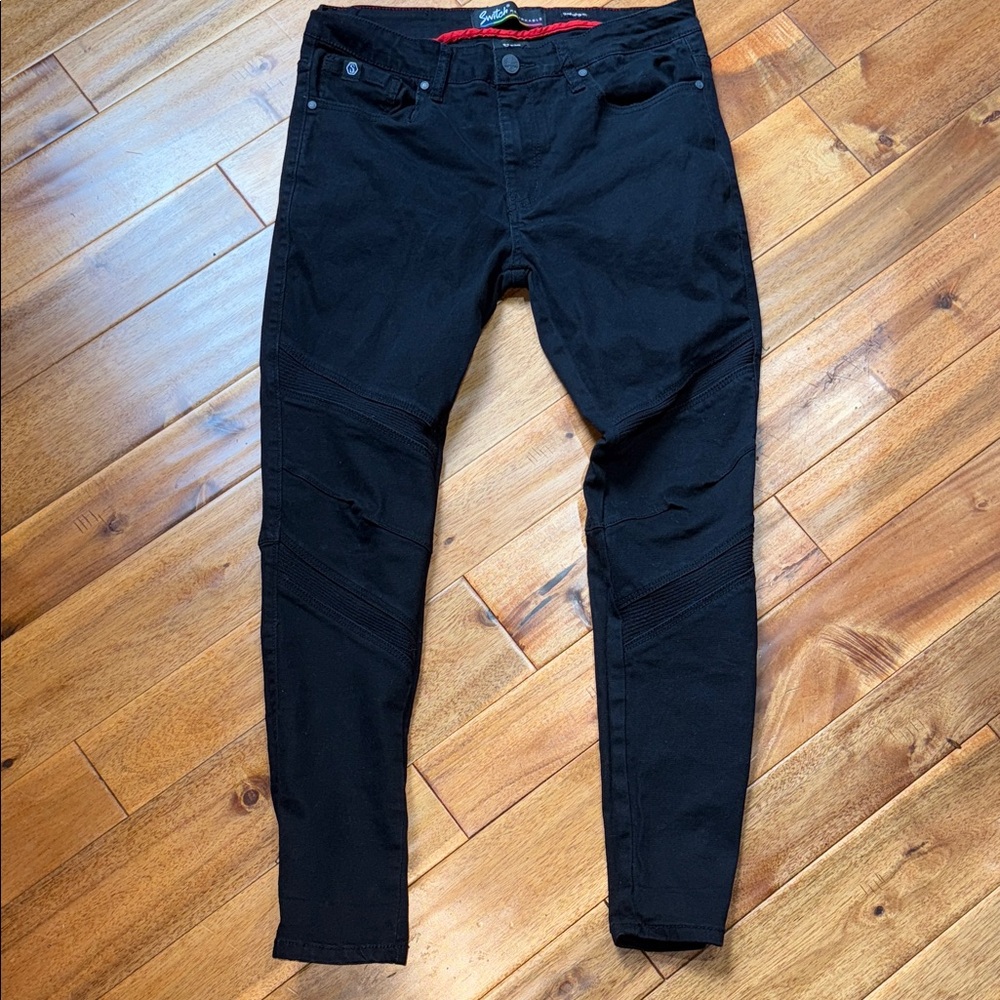 Switch Remarkable Slim Taper Jeans